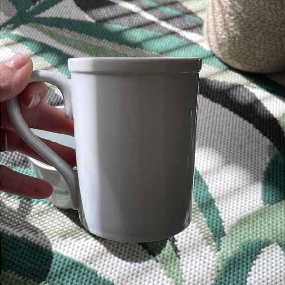 Pottery Barn Dancer Christmas Retired Mug Set of 3 - Picture 6 of 9